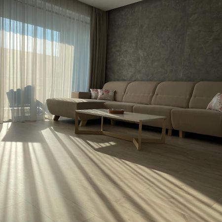 Trenčín Greenbay Apartment With Free Parking מראה חיצוני תמונה