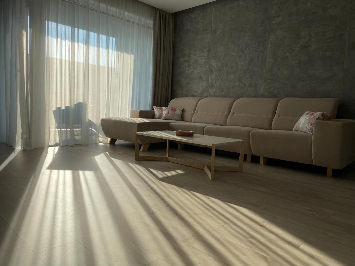 Trenčín Greenbay Apartment With Free Parking מראה חיצוני תמונה