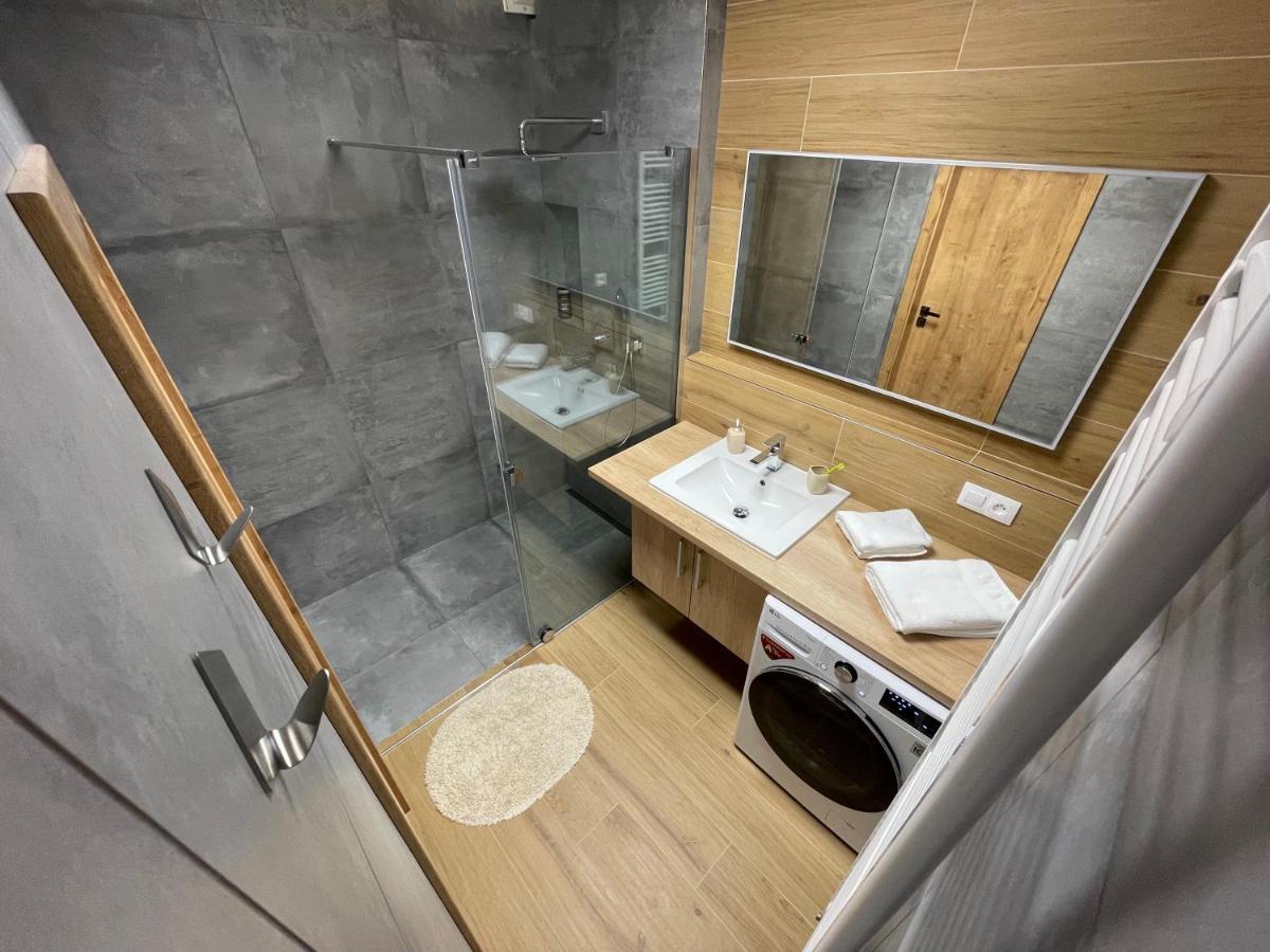 Trenčín Greenbay Apartment With Free Parking מראה חיצוני תמונה